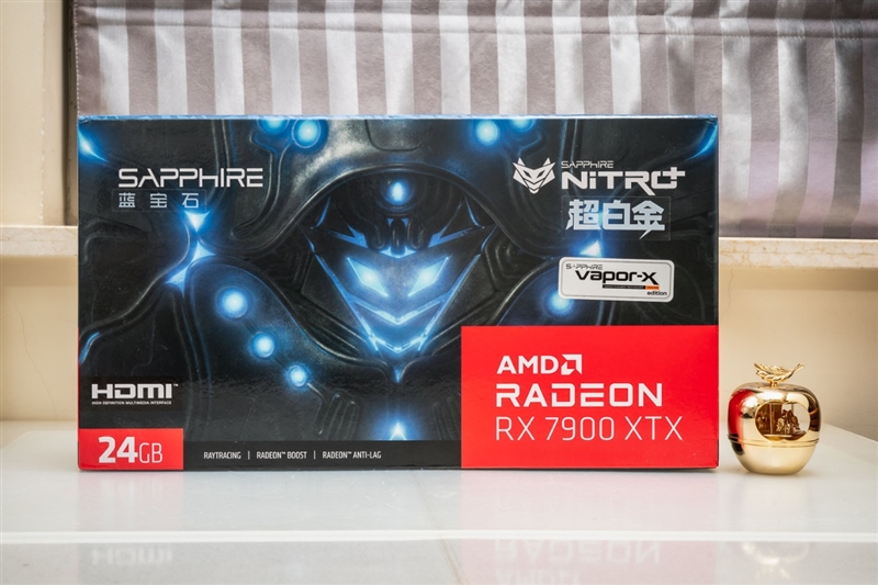 RTX 4090可能禁售 咱也当一回卡皇！AMD RX 7900 XTX深度评测